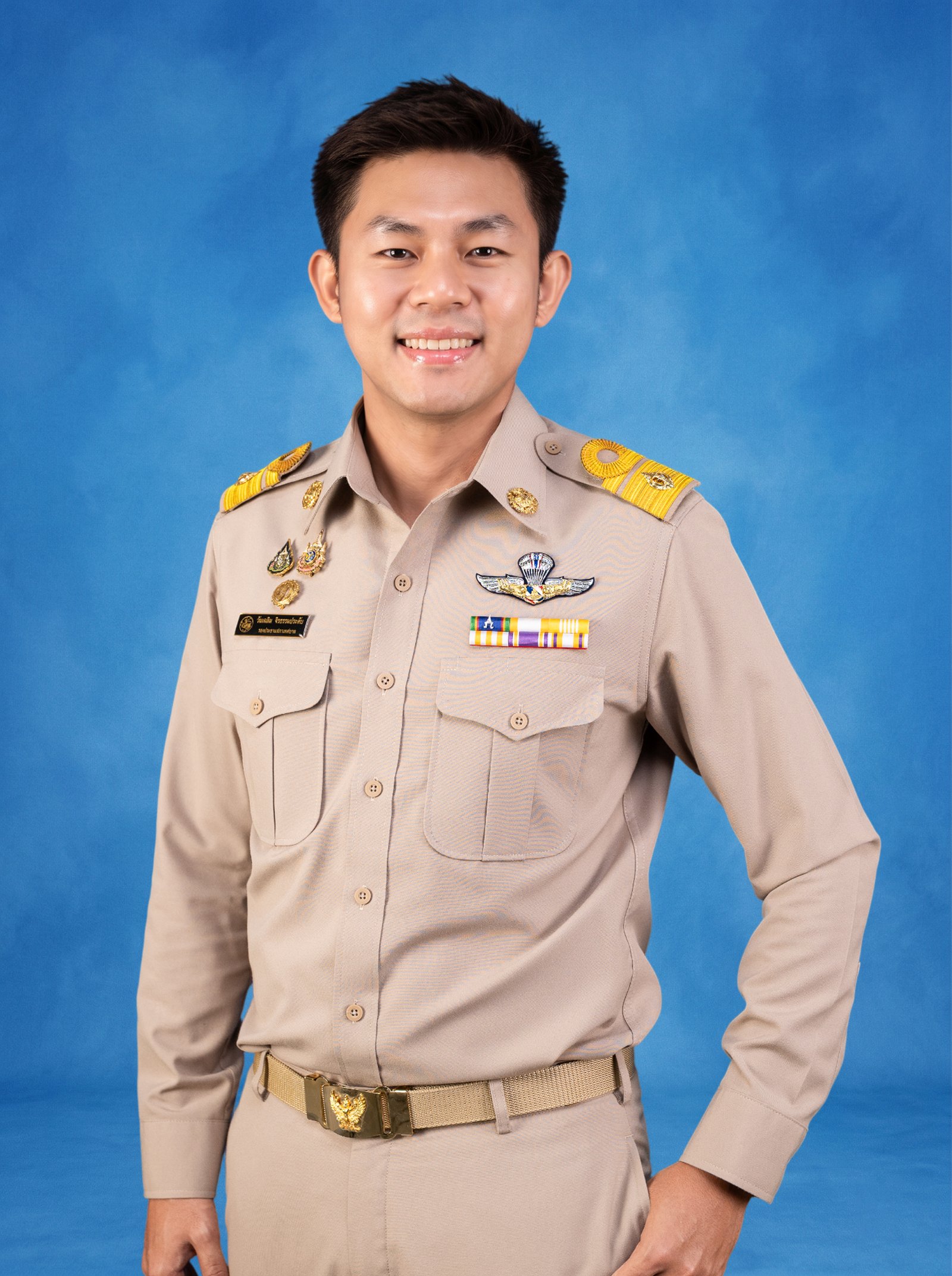 นายวันเฉลิม จิรธรรรมประดับ